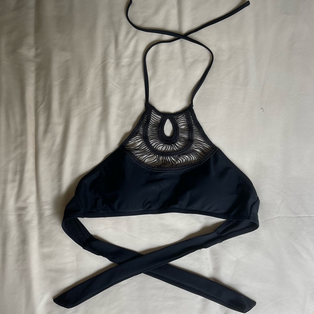 LA Hearts Halter Swim Top in Black
